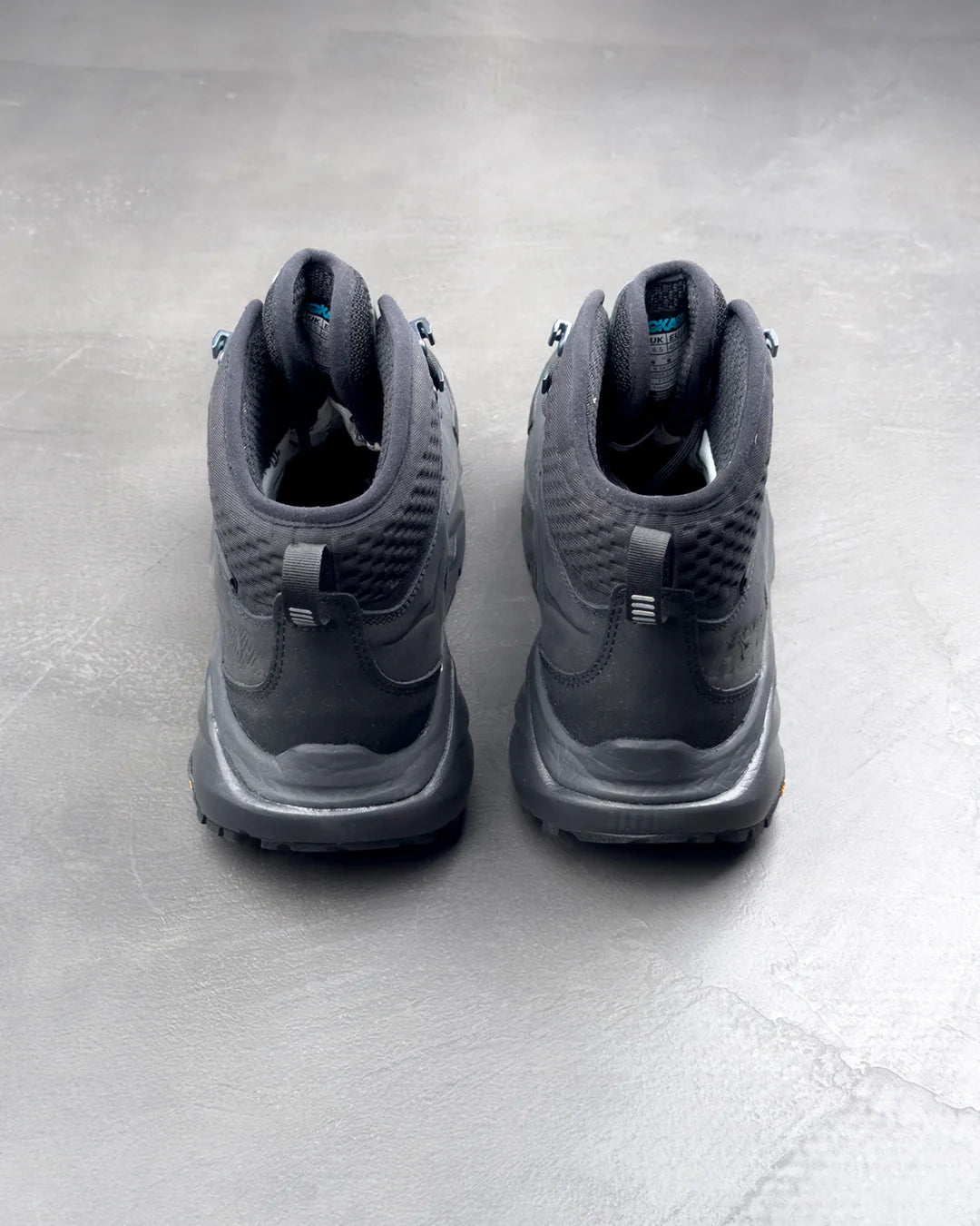 Hoka One One Sky Kaha Black / Phantom - UNIFORM STORE