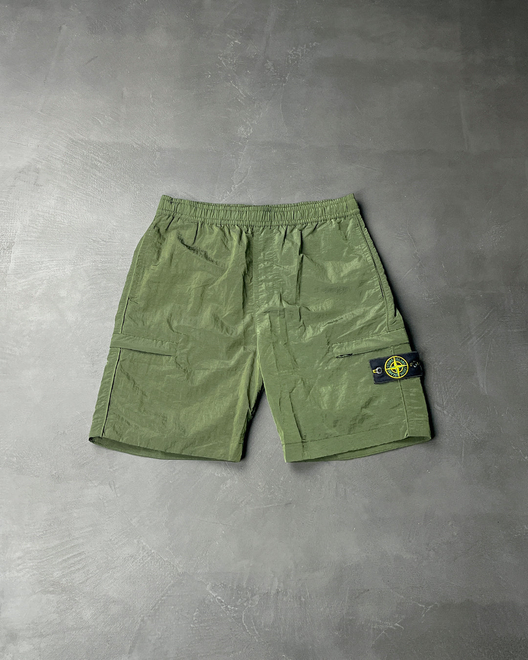 L1721 Nylon Metal Econyl Bermuda Shorts Olive SI0153-OL