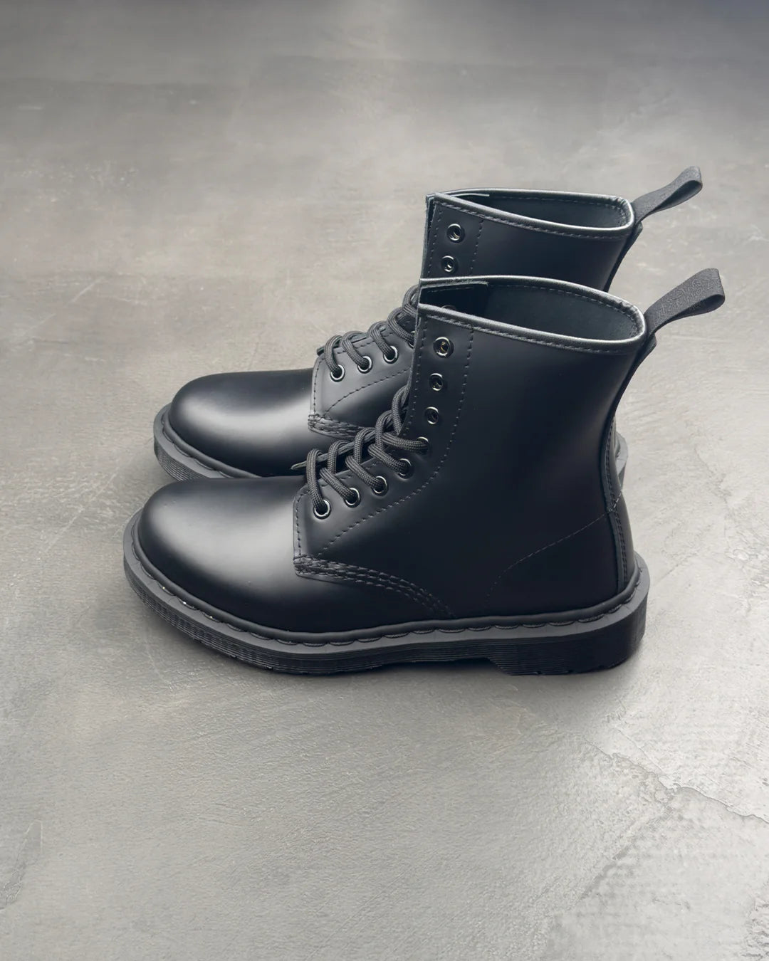 Dr. Martens 1460 Mono Black Smooth