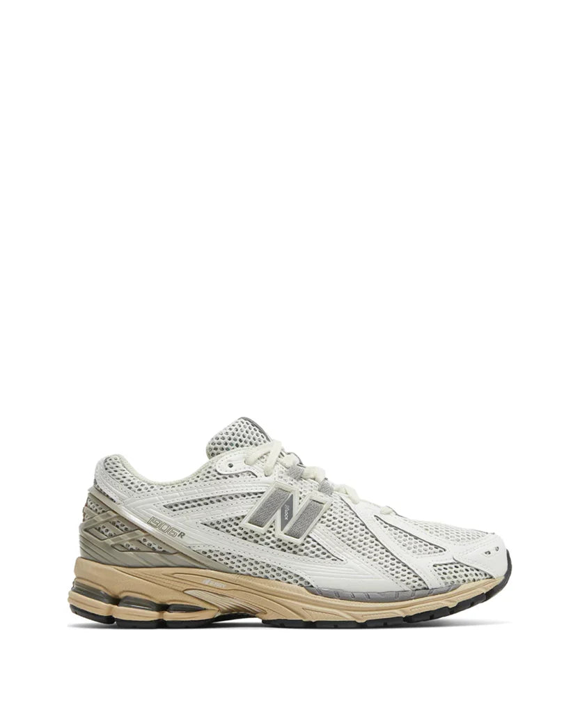 New Balance 1906R WHITE & GREY M1906RP