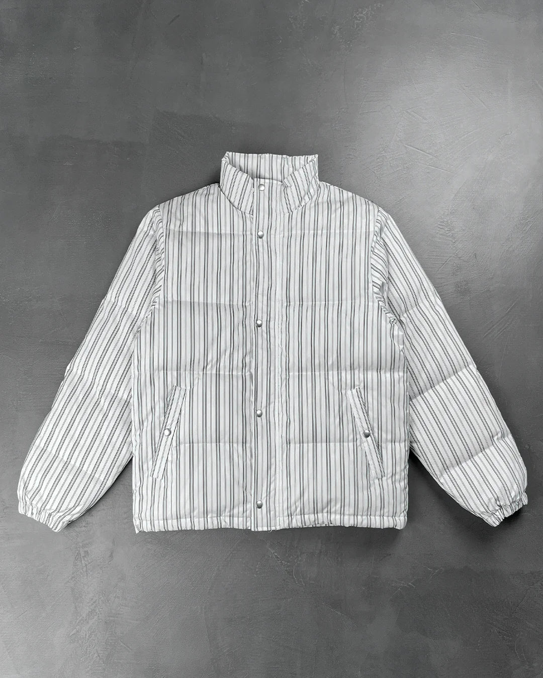 STUSSY STRIPE DOWN PUFFER JACKET BONE