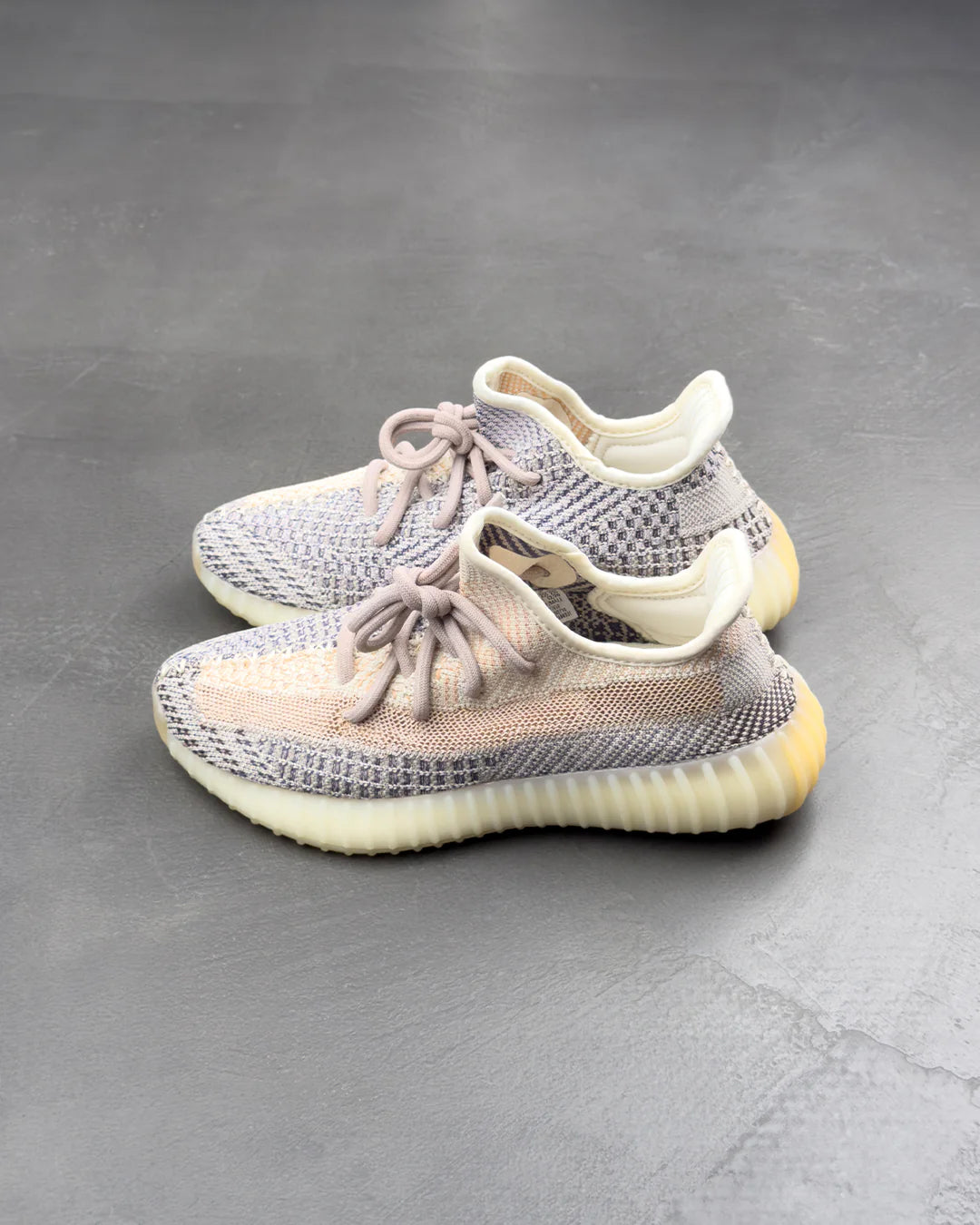 Yeezy Boost 350 V2 Ash Pearl