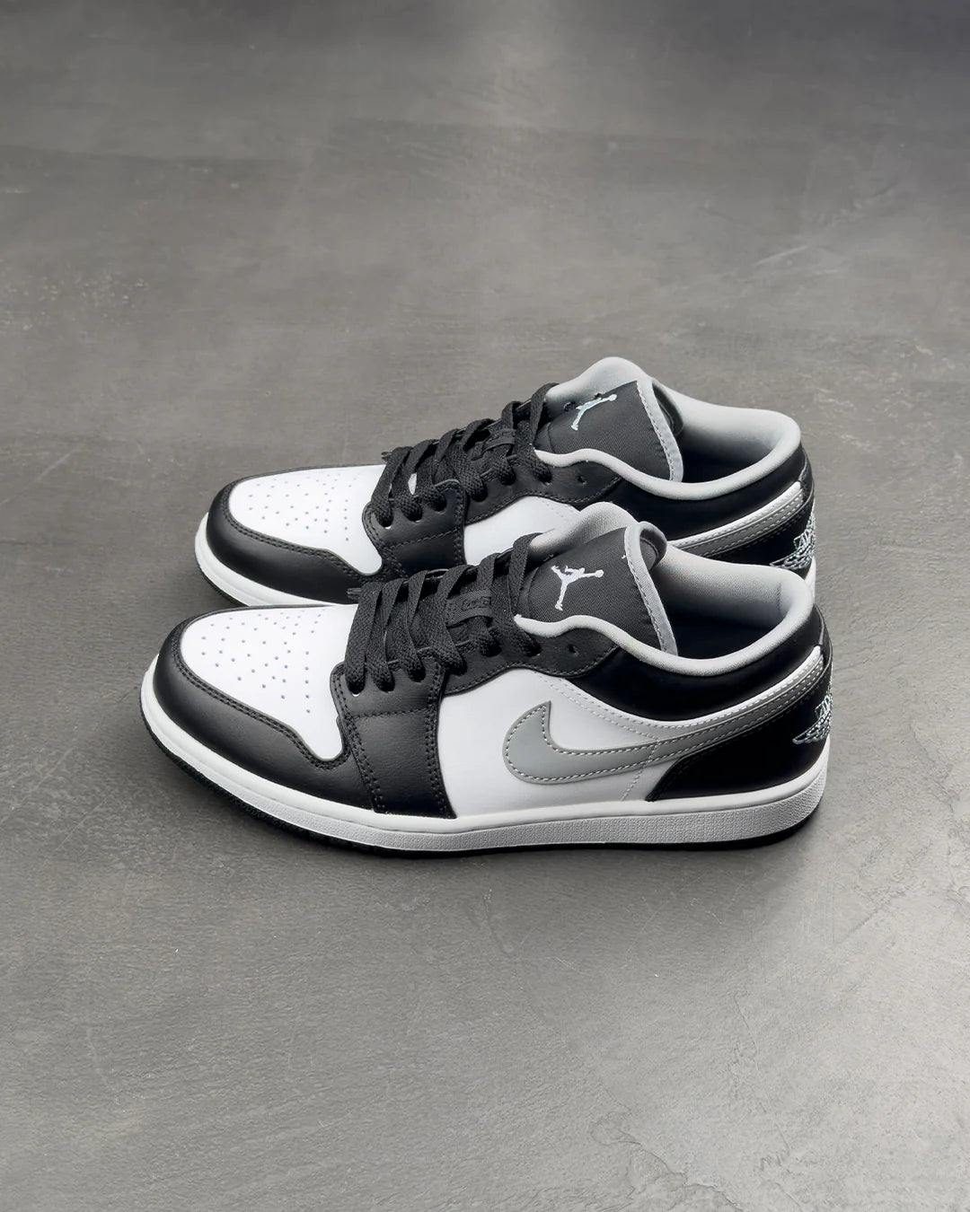 Air Jordan 1 Low 'Black Medium Grey'