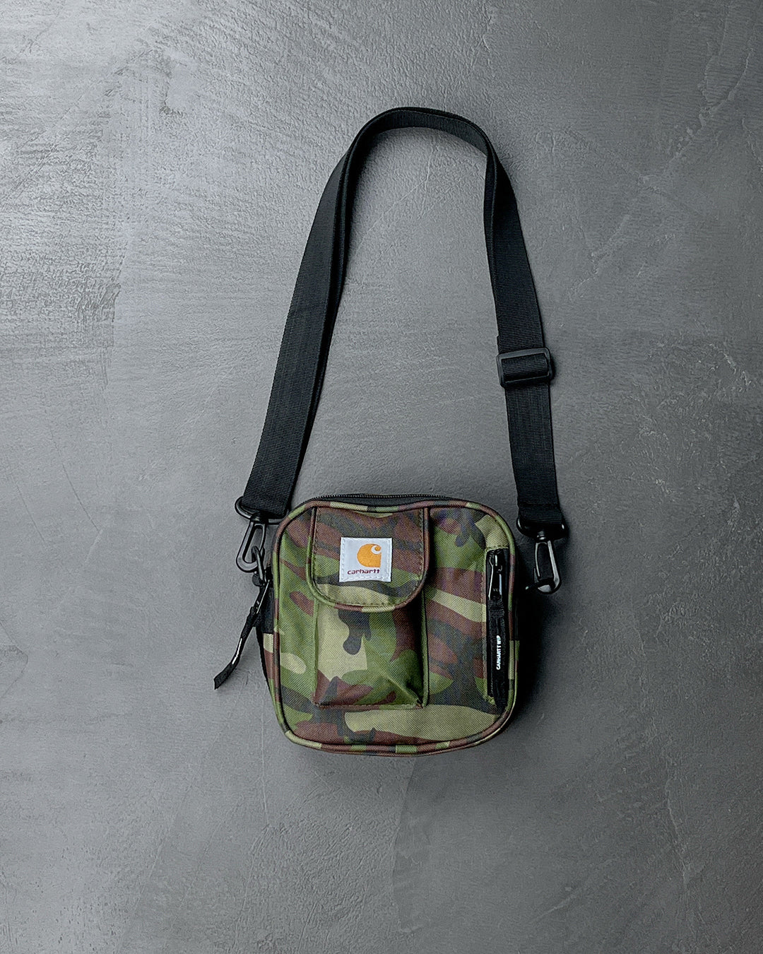 Carhartt WIP Essentials Bag Camo Laurel