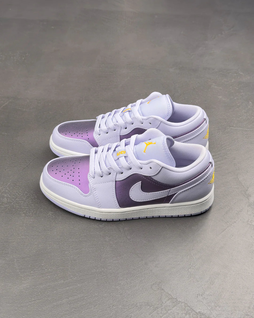 Air Jordan 1 Low GS 'Oxygen Purple'