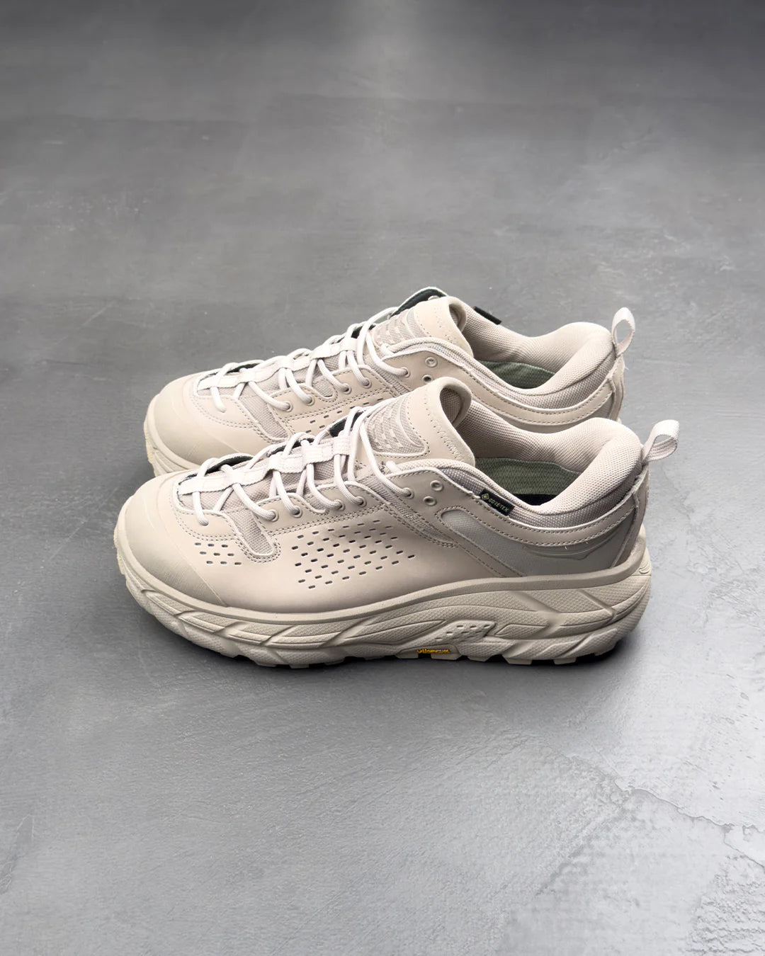 Hoka Tor Ultra LO GORE-TEX Taupe