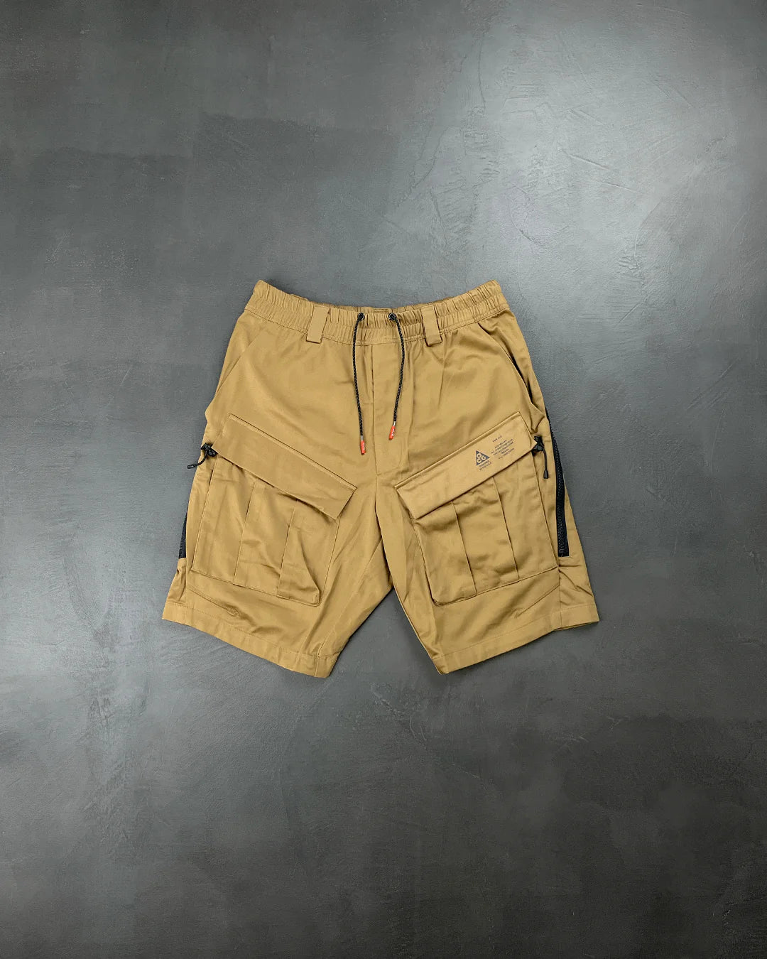 Nike ACG 880981 Cargo Shorts Brown