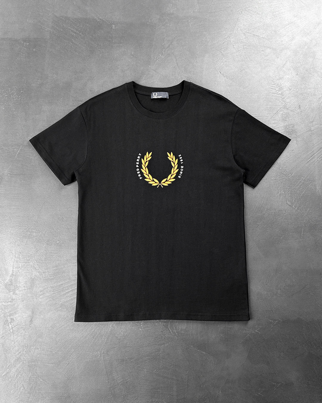 FRED PERRY Laurel Wreath T-Shirt Black