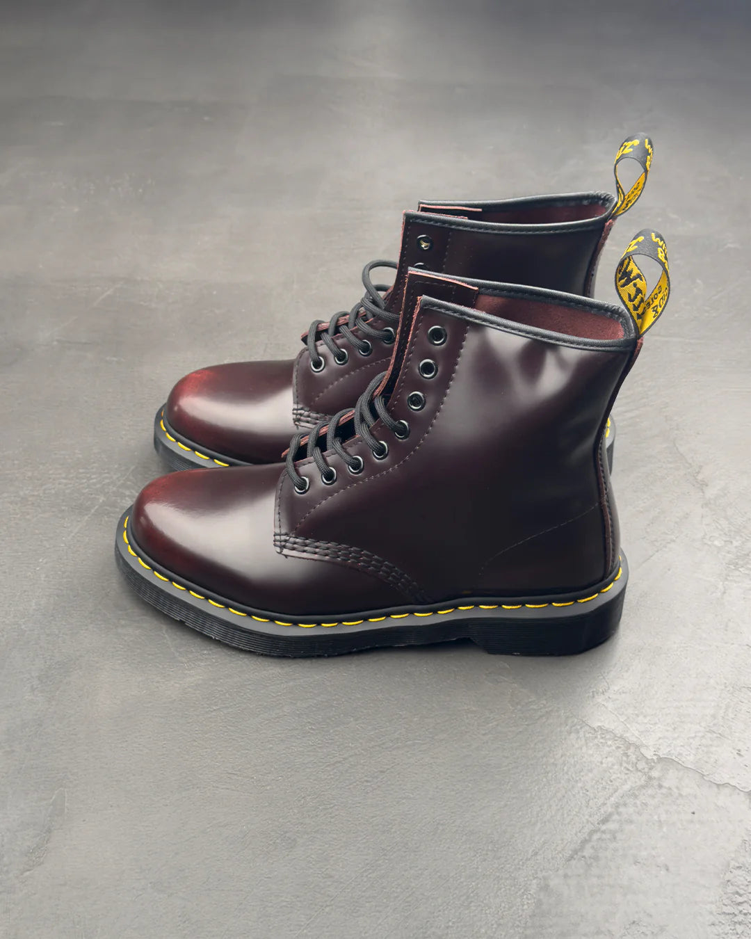 Dr. Martens 1460 Cherry Red Arcadia